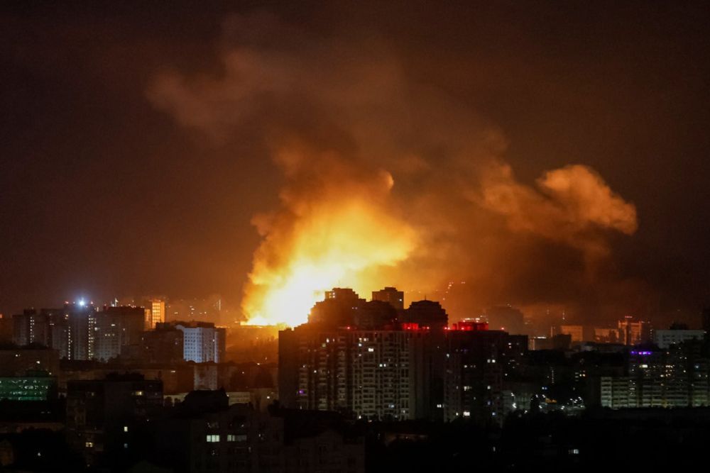 Russian forces fire more than 440 drones and 32 missiles at Ukraine overnight, says Zelensky