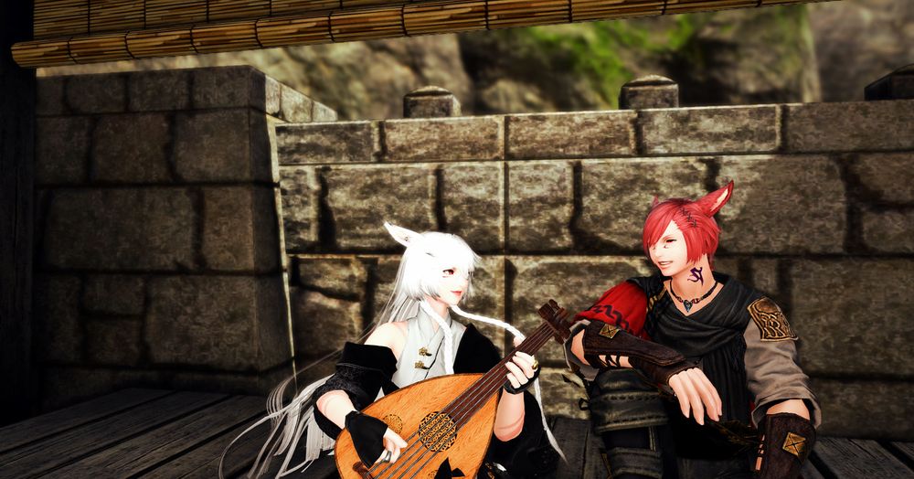 Alice Playing the Lute while G'raha sits next to her.
