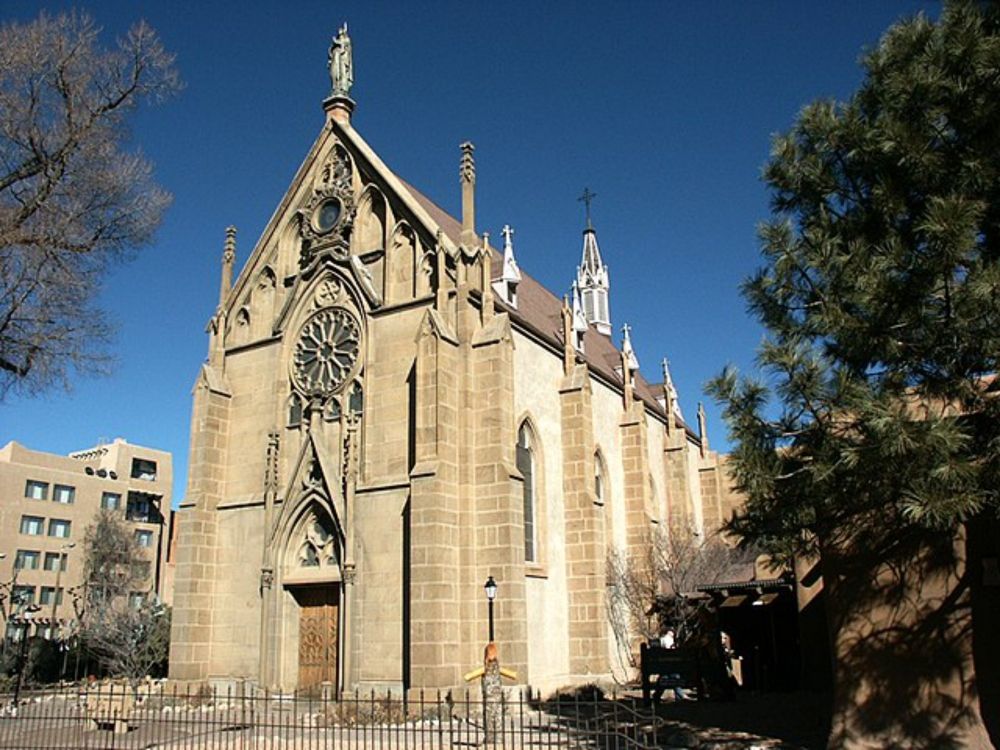 Loretto Chapel - Wikipedia