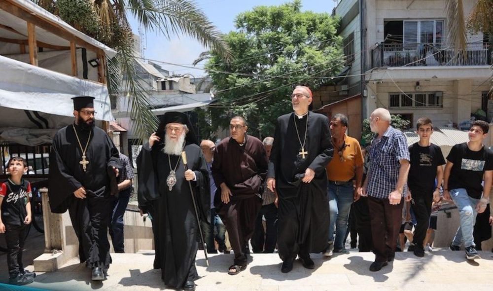 À Gaza, la visite surprise des patriarches grec et latin après le tir contre la paroisse de la Sainte-Famille