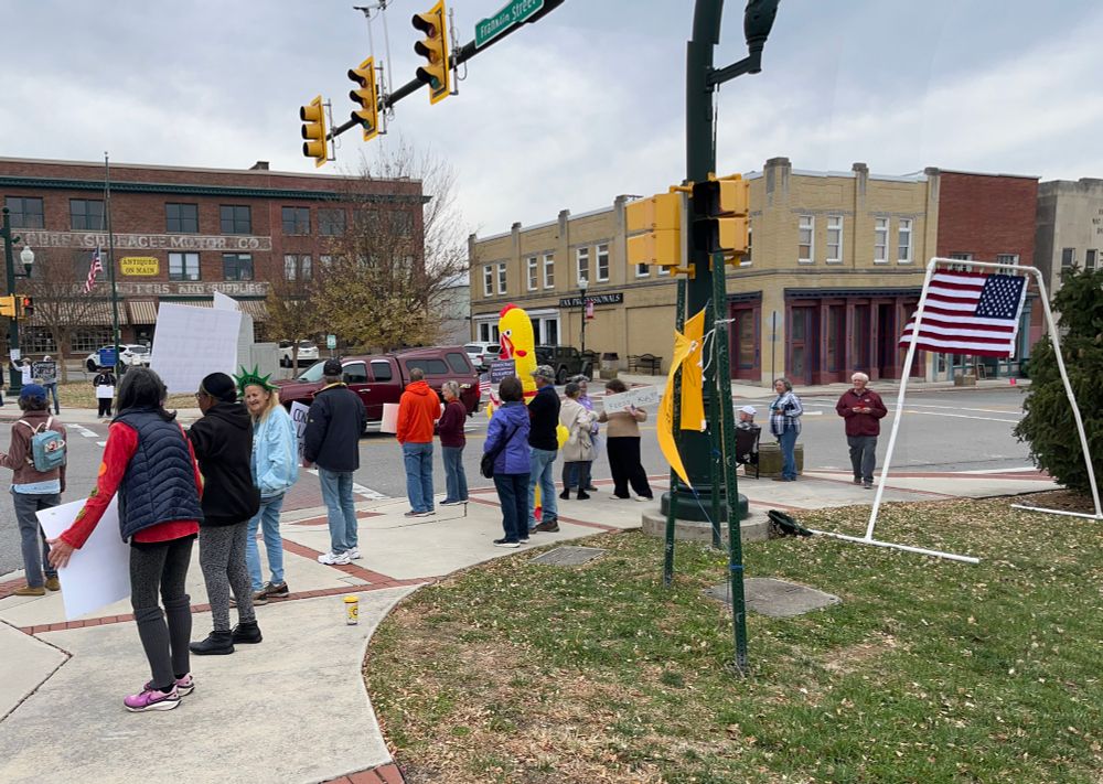 Protesters in Christiansburg Va - over 50 folks showed up / organized by @NRVIndivisible