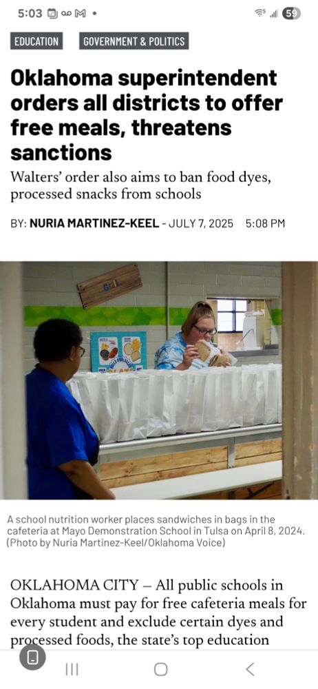 Screenshot of Headline of Oklahoma superintendent ordering school district to offer free meals.