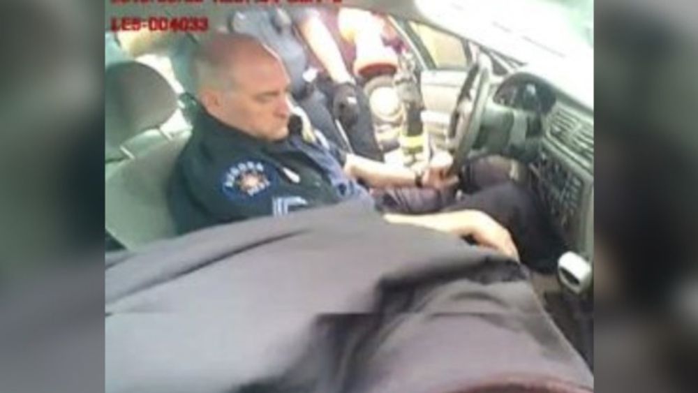 Aurora officer found drunk, passed out in patrol car 3 years ago gets promoted