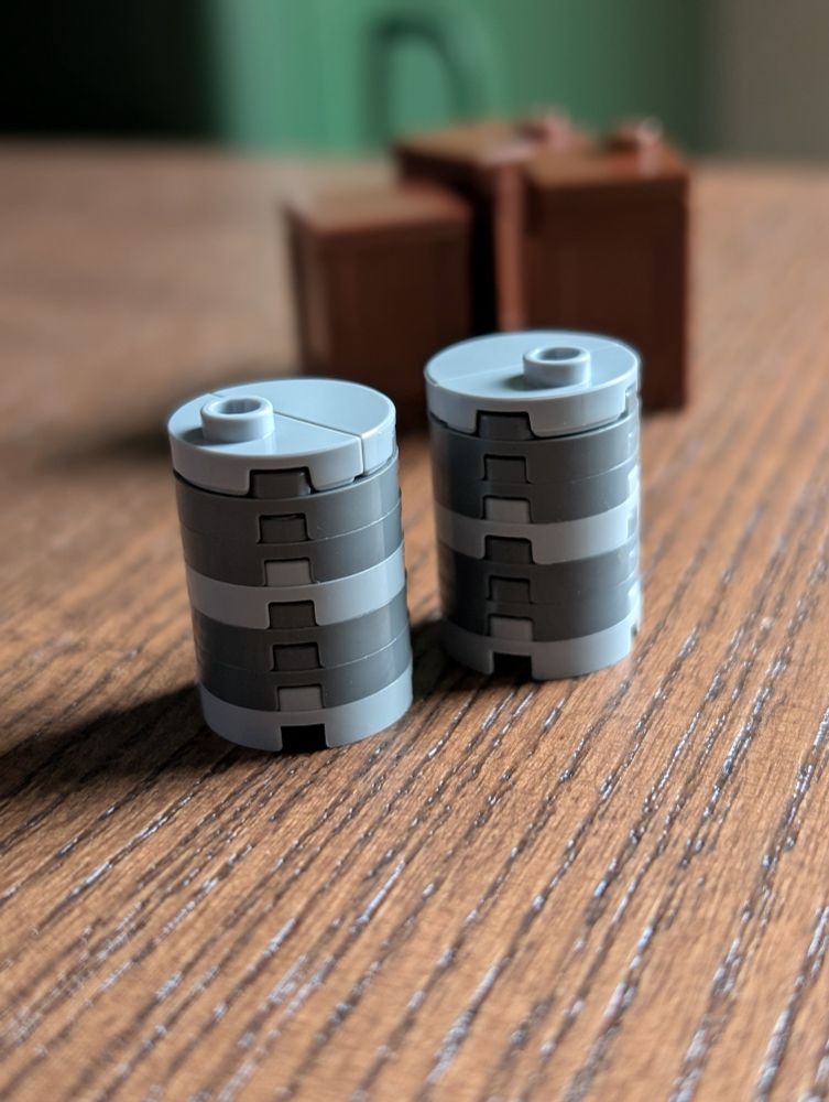 I like the oil drums especially. They're surprisingly difficult to get to look right, but the round half tiles make such a difference!