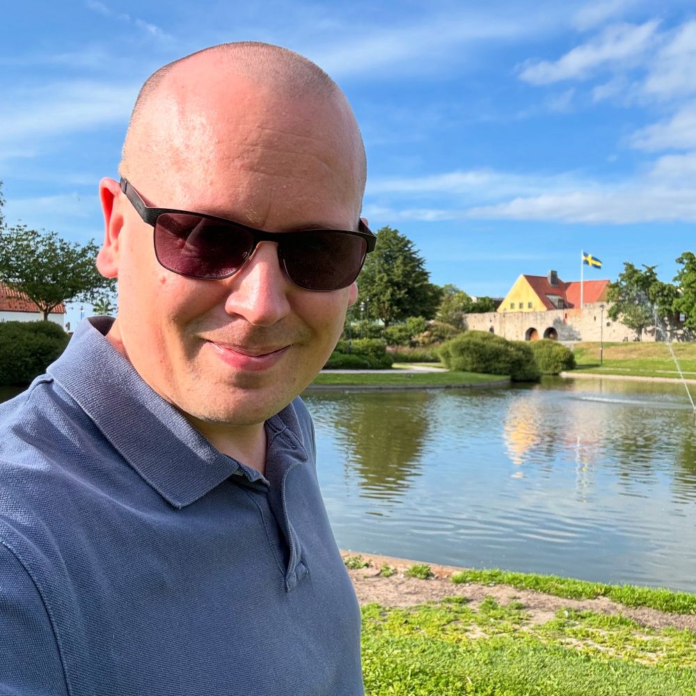 Karl Emil Nikka i Almedalen. 