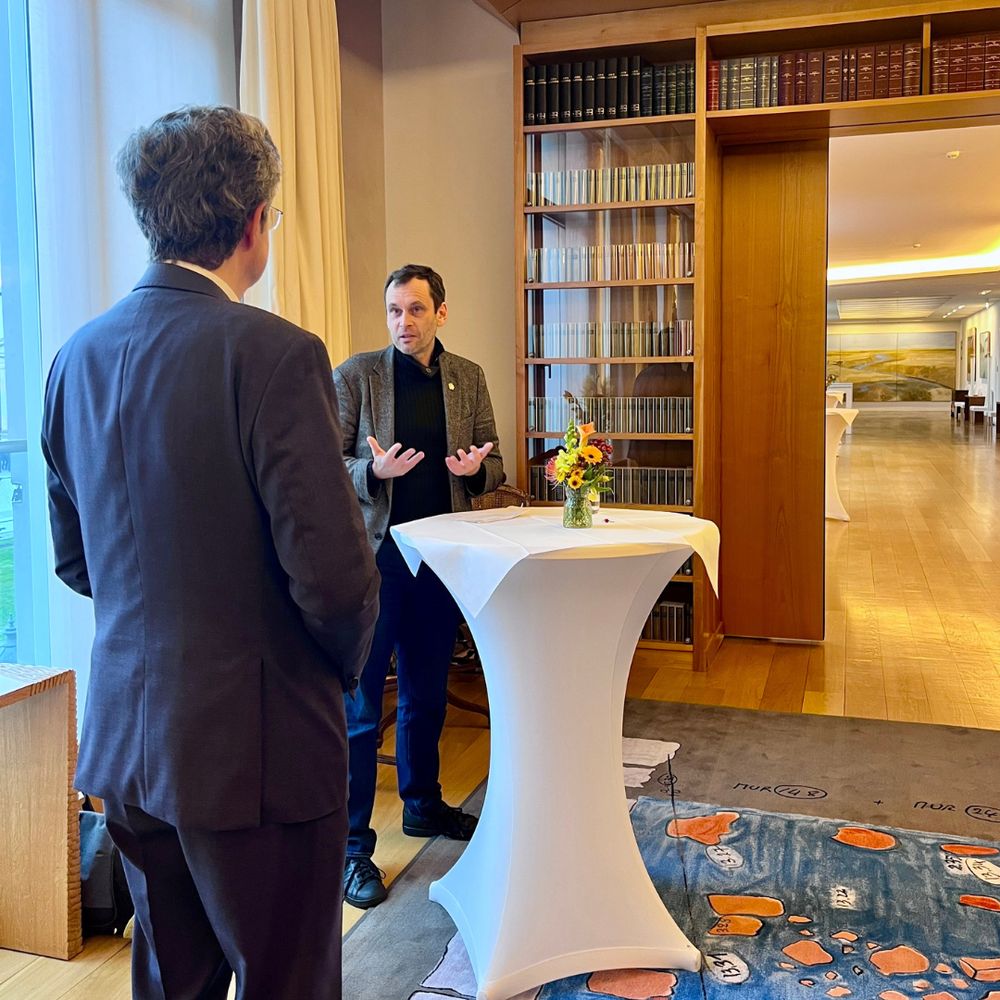 Staatssekretär Torsten Kühne hält eine Rede 