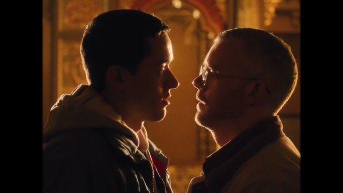 Screenshot of Tom Blythe and Russell Tovey in Plainclothes