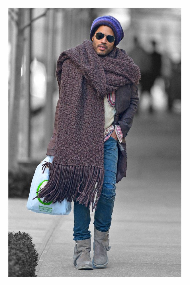 Lenny Kravitz wearing a big-ass scarf. 