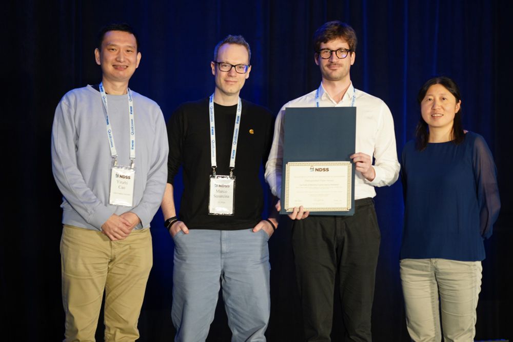 Best paper award ceremony at MADWeb 2025
