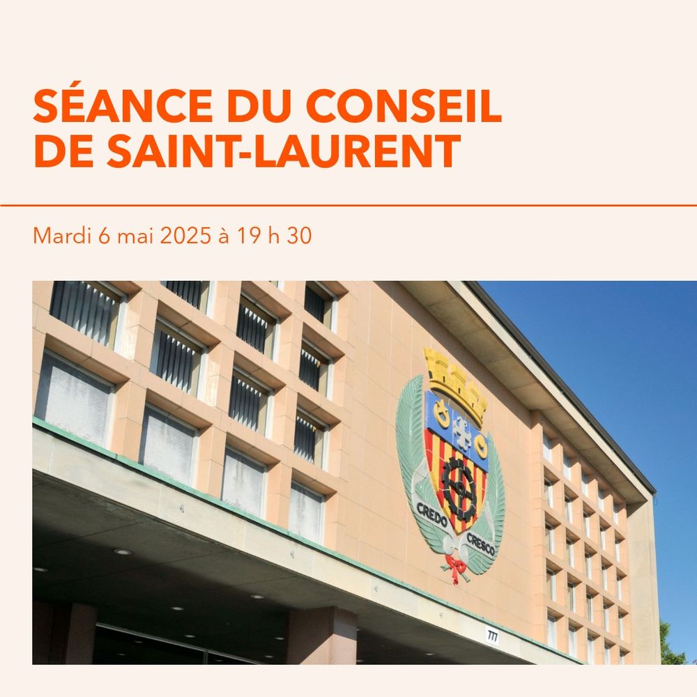 Façade de la mairie de Saint-Laurent avec ses armoiries jaune, bleu, vert et rouge et son slogan "credo cresco" sur fond de mur rosé.
