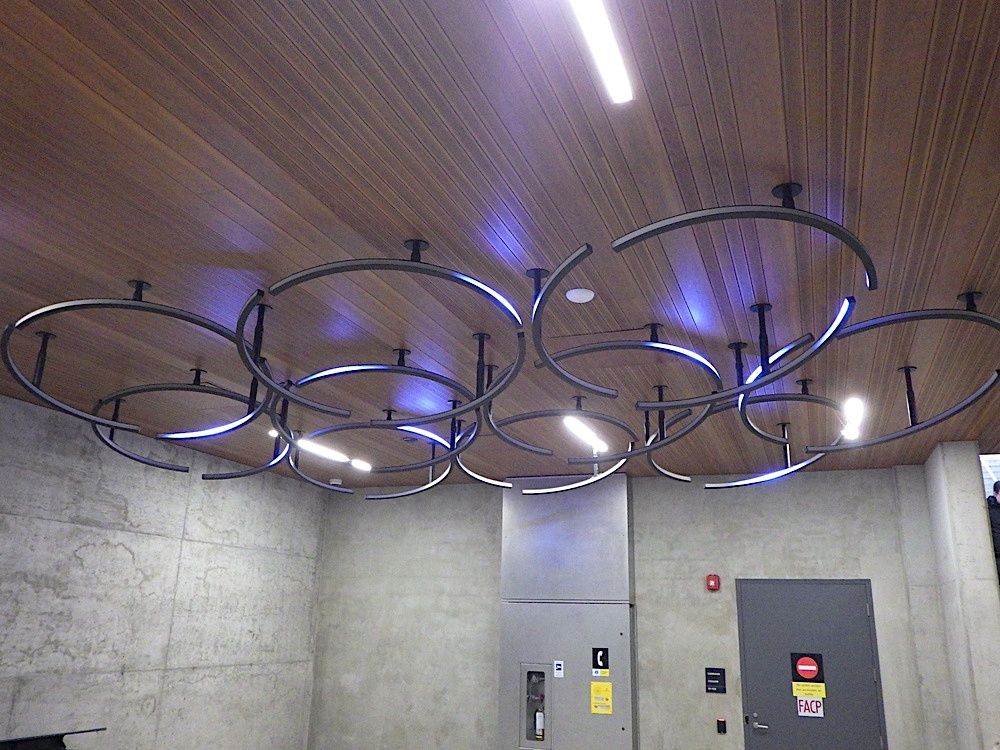 Illuminated sculpture at South Keys Station