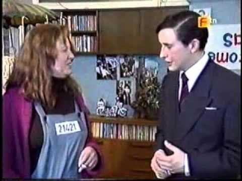 Screenshot of film from the Observation round of The Krypton Factor with a young Steve Coogan