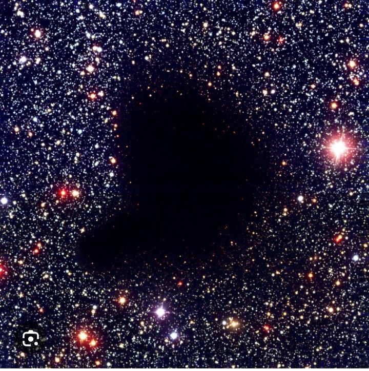 Bootes Void is roughly 330 Light-years in diameter and appears to be completely empty 🧐

But how can that be?🤔


💙