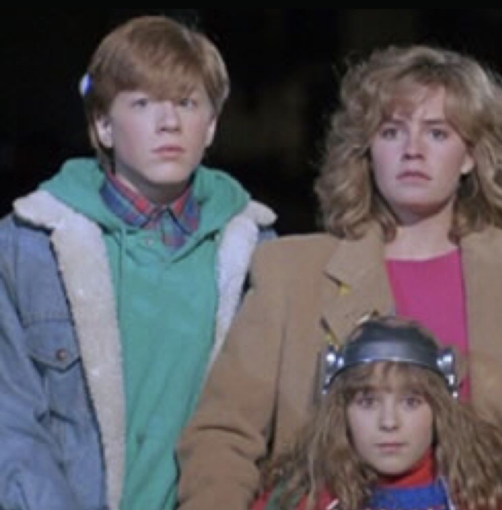 I had no clue that this kid from the Movie Adventures in Babysitting is Anthony Rapp. 