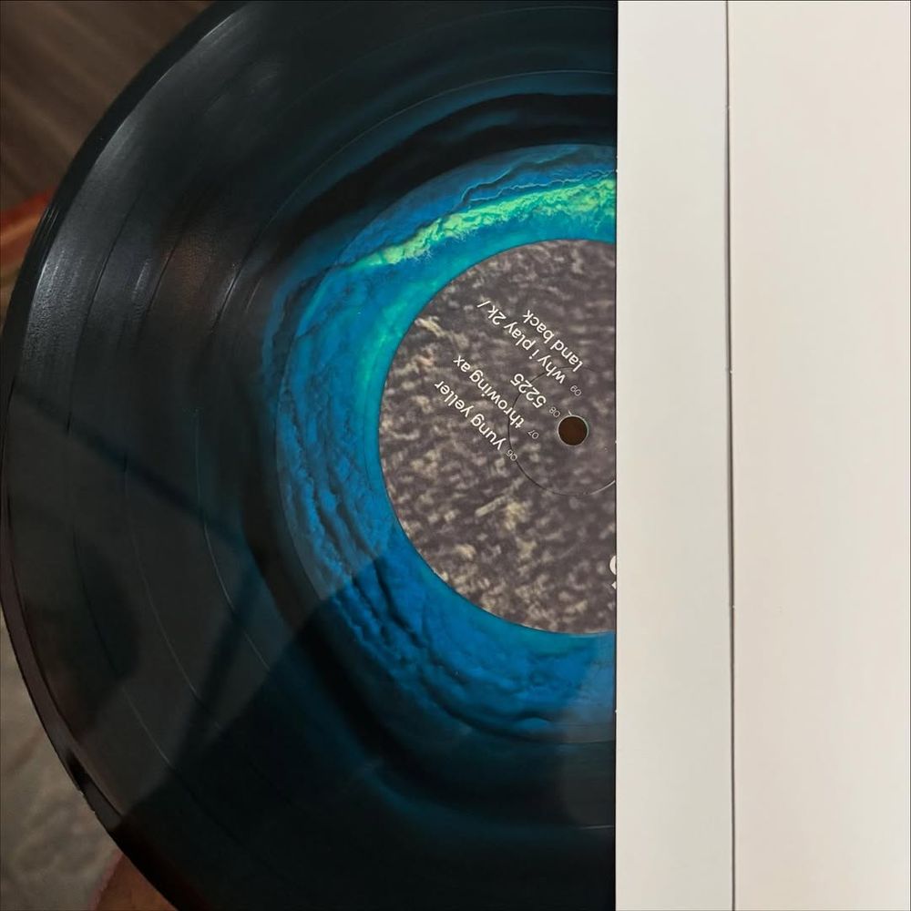 Limited edition "shallowing" variant LP (black + aqua + mint)