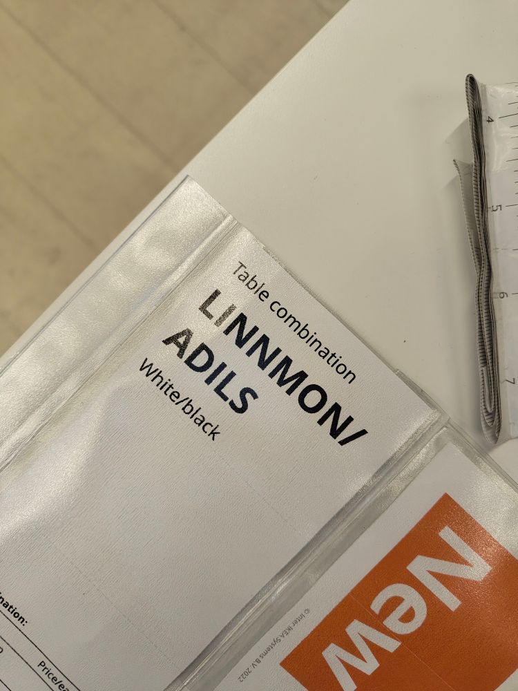 A photo of an IKEA tag stating "Linnmon/Adils"