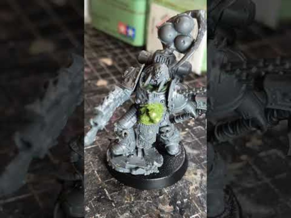 #Saturnine to #40k! New Centurion becames #deathguard icon bearer #warhammer #kitbashing #chaos