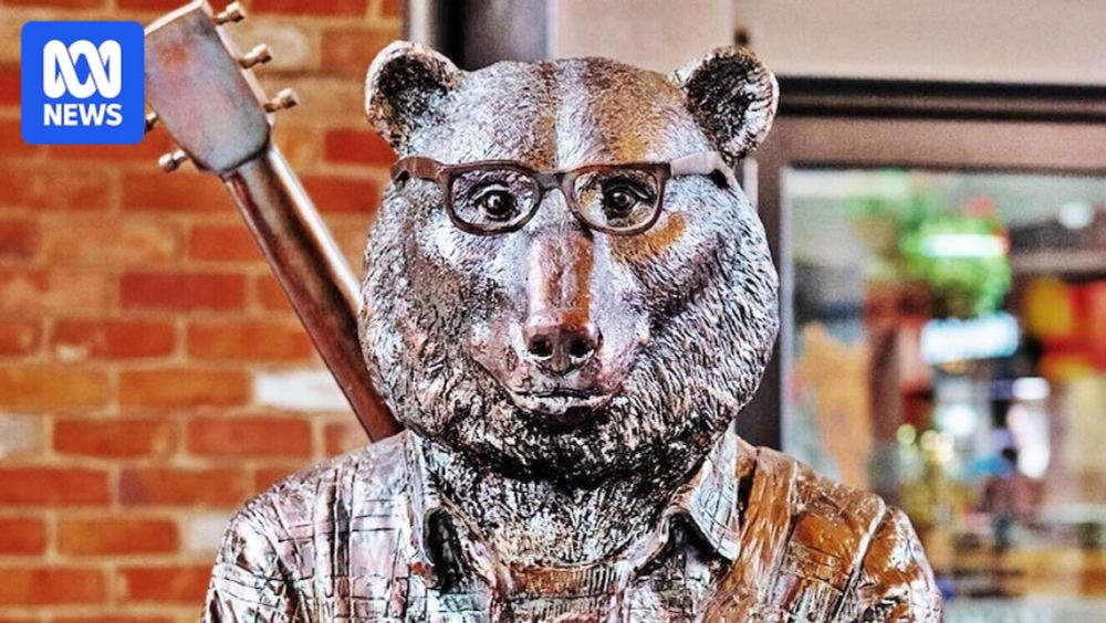 Thieves used angle grinder to cut down life-sized bear statue from Melbourne shopping centre, police say