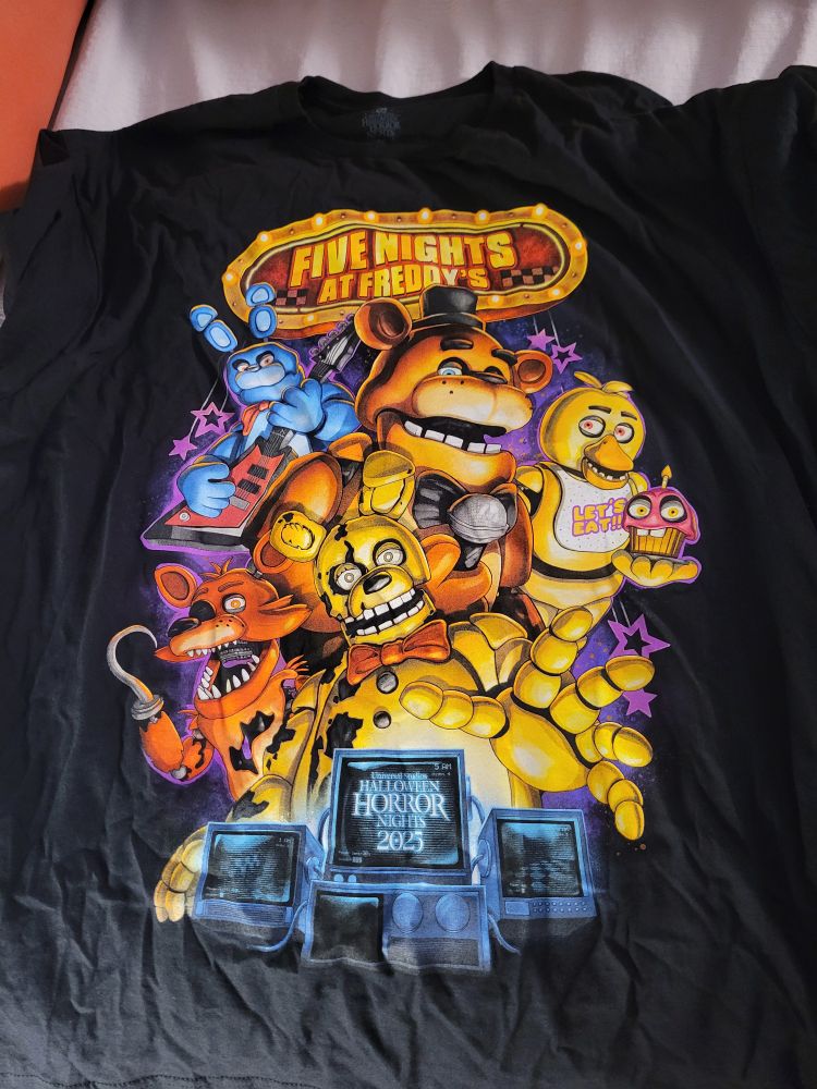 Five Nights at Freddy's shirt from Halloween Horror Nights