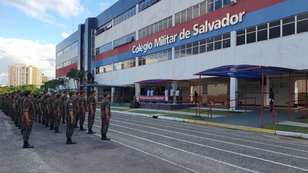 Bnews · Alunas do Colégio Militar de Salvador têm supostas fotos íntimas vazadas em site de pornografia