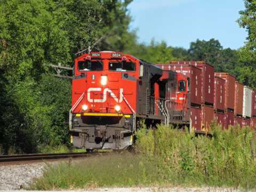 Double dose of intermodal trains!