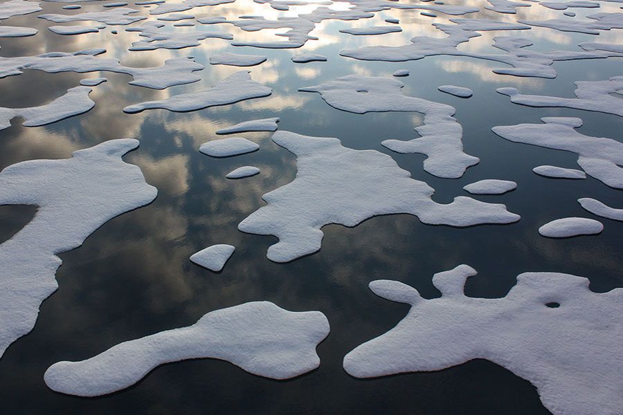 Melting polar ice sheets