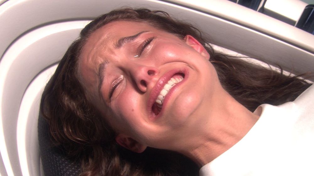 Star Wars’ Padme crying while giving birth