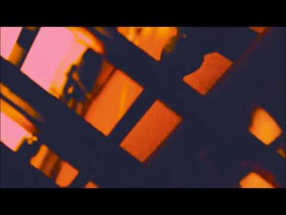 Sale de mí - Phobos y sangre