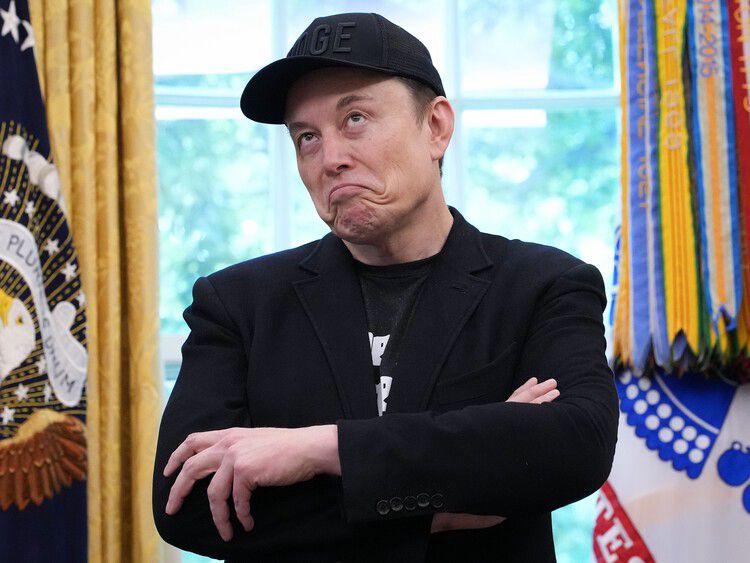 With “total chaos” at his new restaurant, a landmark $240 million judgement against Tesla, and claims that his waste-cutting government agency cost taxpayers billions, the world's richest man can't se...