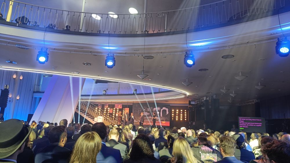 lots of people and a nice stage