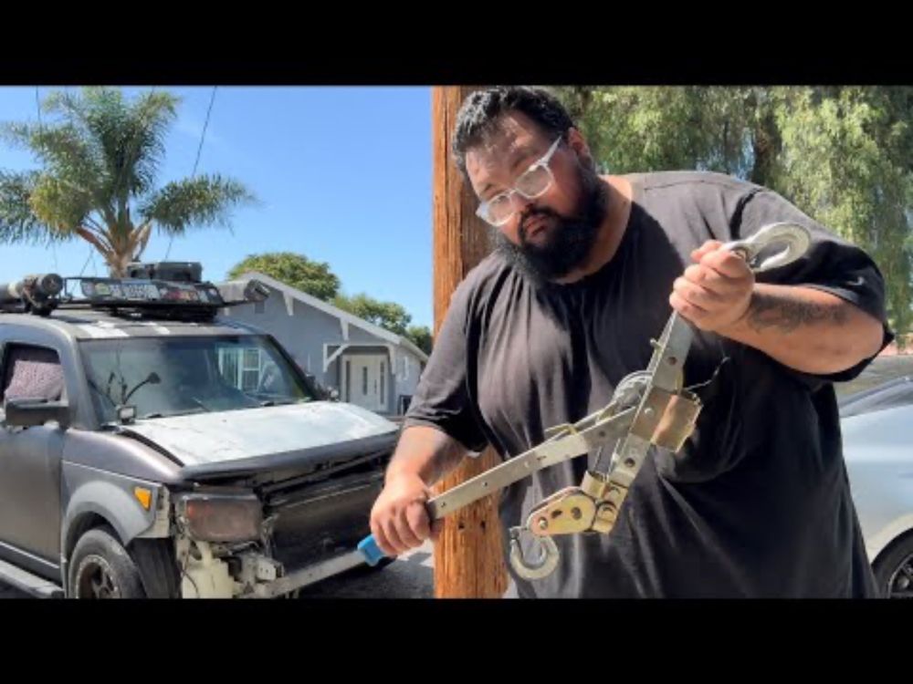Pulling a Honda Element frame (front end collision)