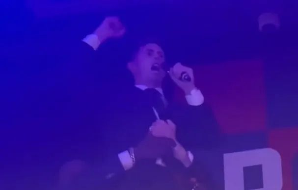 Dean Henderson in a celebratory state of mind post-FA Cup win