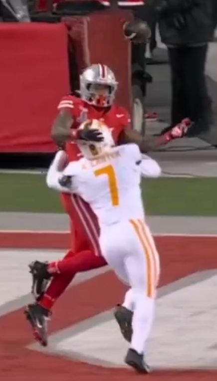 Tennessee defender tackles an Ohio State wide receiver in what should have been call pass interference, but instead resulted in a questionable interception.