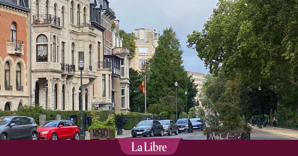 "Je n'ose plus traverser ma rue le matin", "Nous avons reçu des félicitations des urbanistes": Good Move, le plan de mobilité qui divise Ixelles