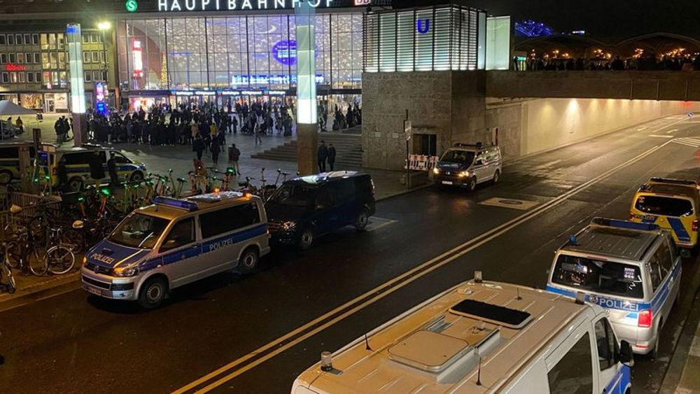 La police allemande en alerte après un 'avis de danger' à la cathédrale de Cologne