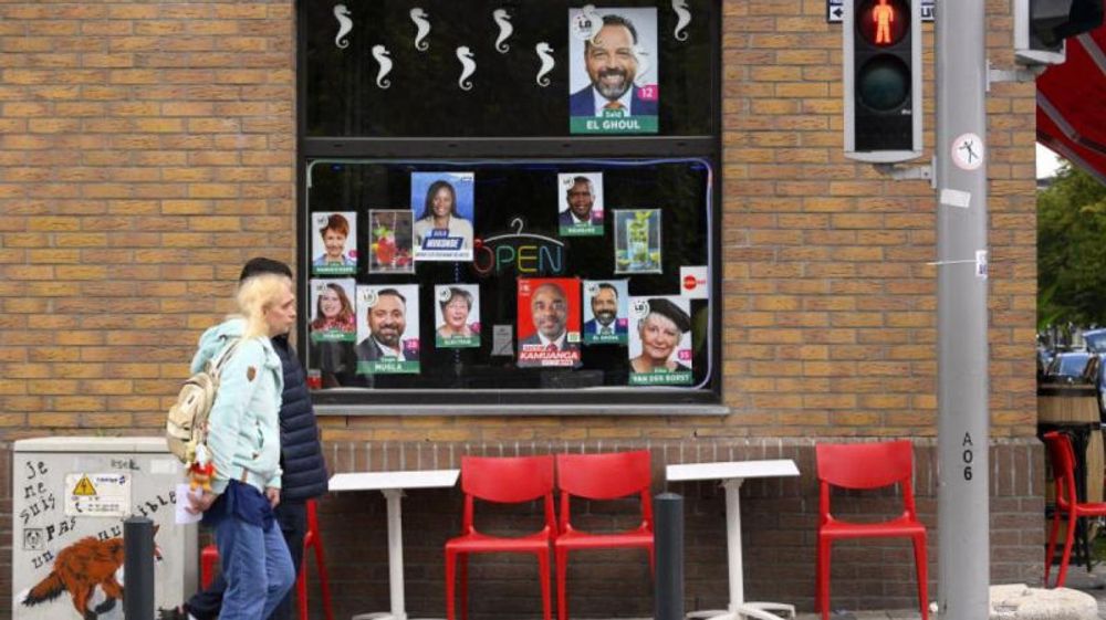 « Walen buiten » : des affiches électorales vandalisées en périphérie bruxelloise