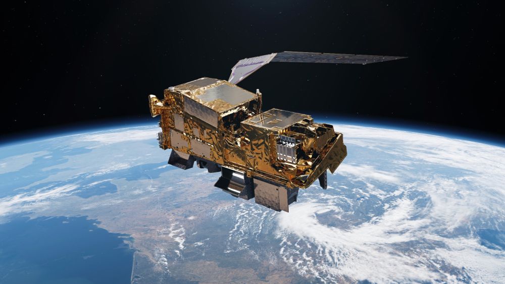 Artist impression of a MetOp second generation A-type satellite in orbit over Earth surface
