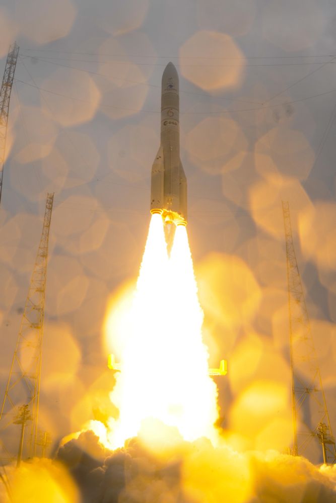Water drops on the lens create a special view of Ariane 6 VA263, lifting off from Europe’s Spaceport in French Guiana on 6 March 2025