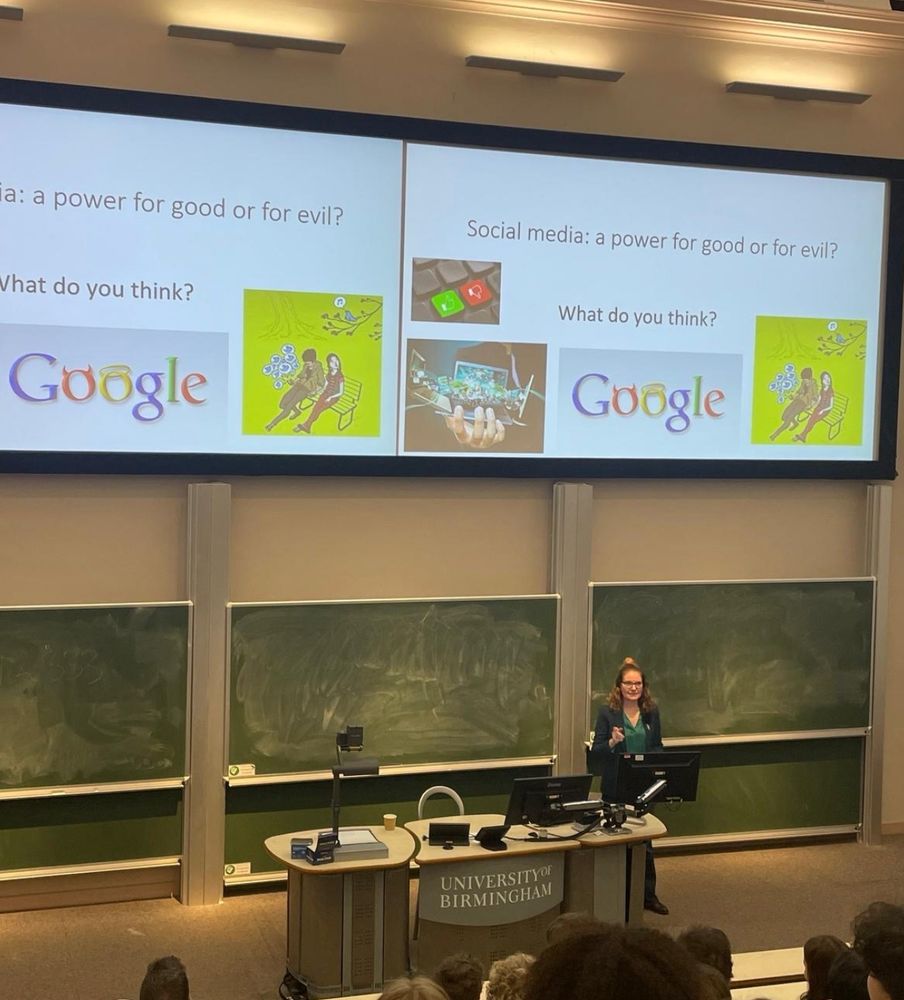 Laura D'Olimpio discusses benefits and risks of social media use.