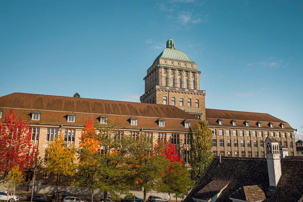 uzh in fall