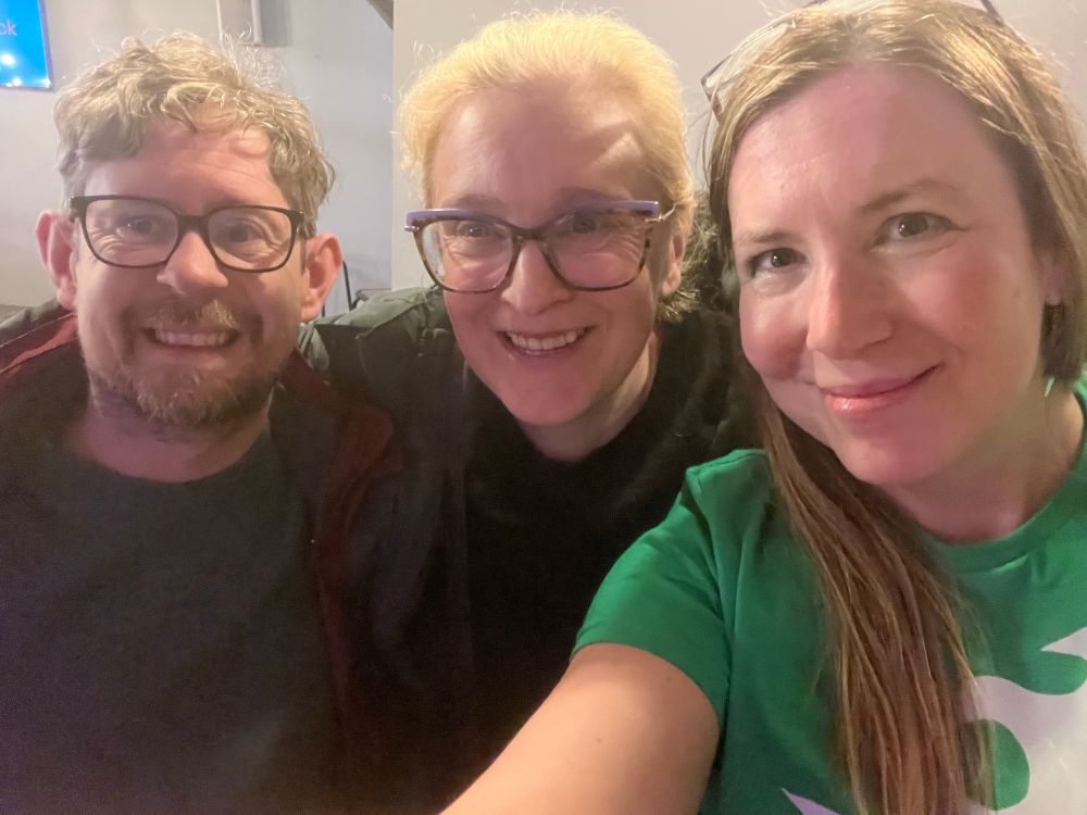 Smiling happy people 