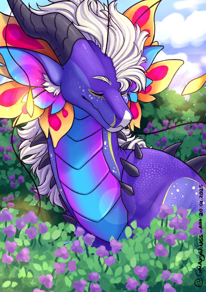 My oc Azeala going through their garden, enjoying a good weather !