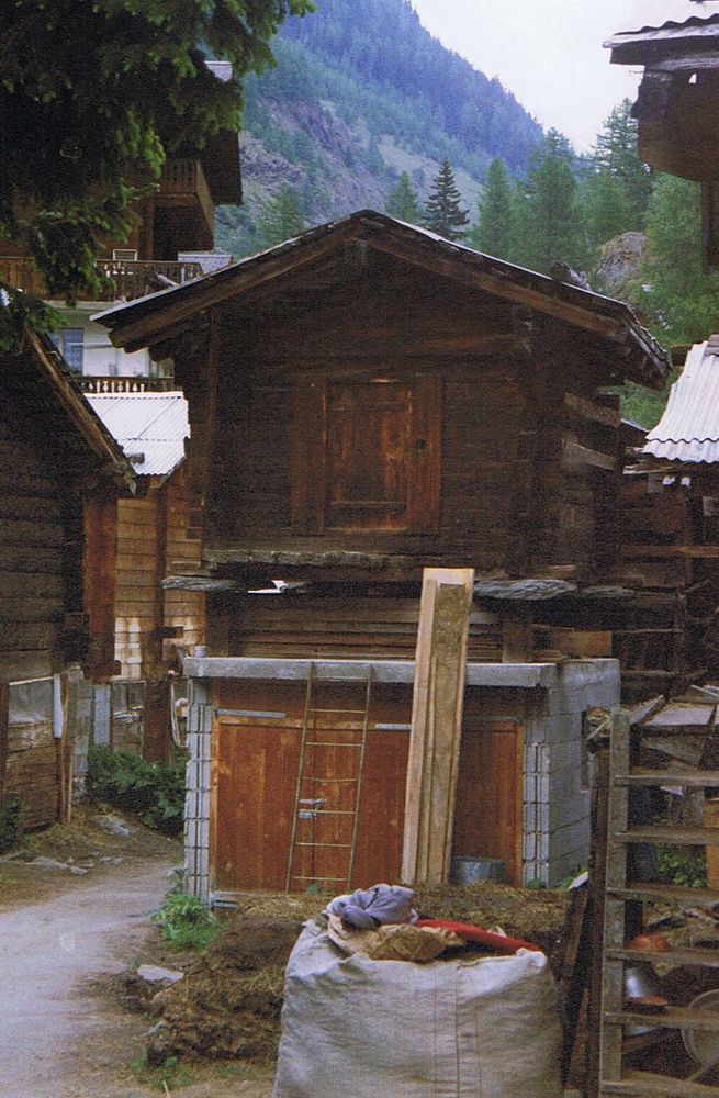 Walliser Holzschuppen