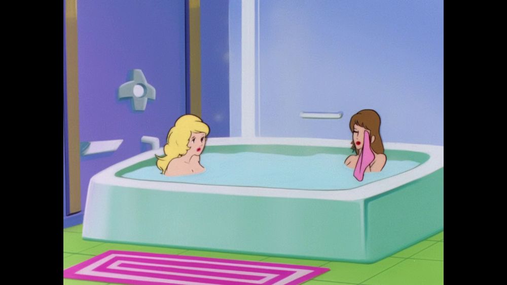 Beauty and Reika taking a bath together