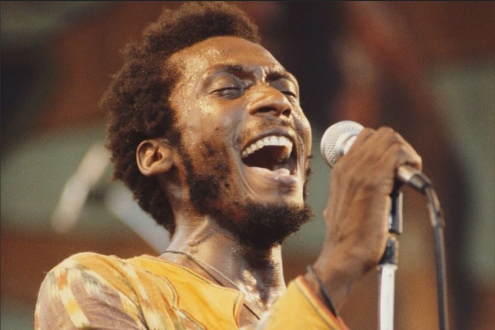 Jimmy Cliff singing 
