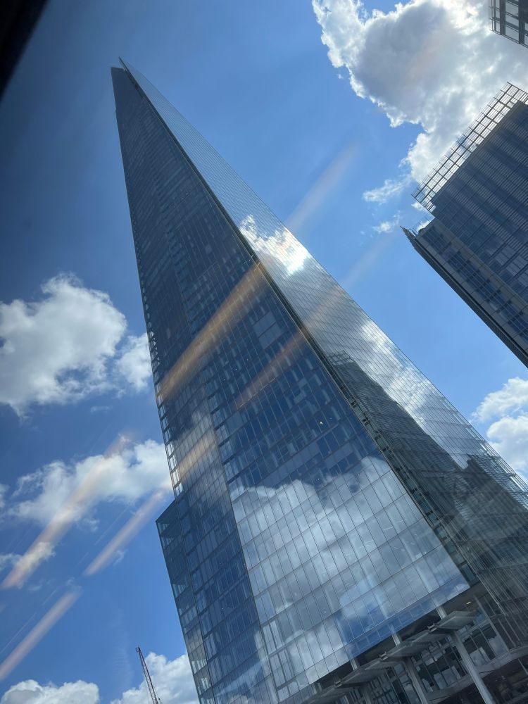 19th June 2023 (3:40 pm): The day the sun shone: The Shard, London Bridge, through the train window. 📷 by me.