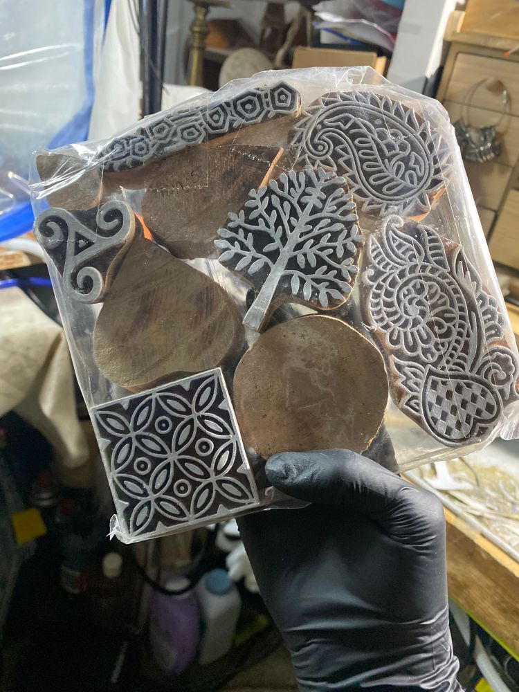 AI彫刻家の機械が出て、手彫りで買えるのも、ここ数年で終わると思う｡