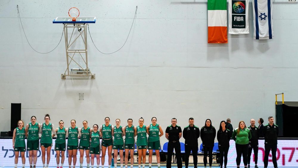 Irish national basketball team before a match versus Israel 