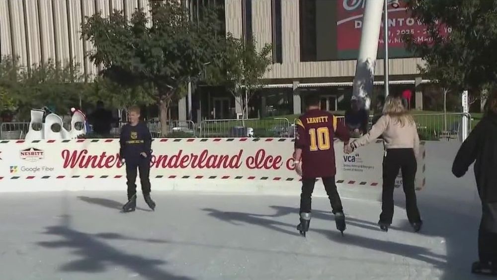 Christmas, holiday fun arrives in downtown Mesa