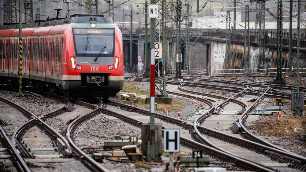 Statt Digitalisierung soll es Technik aus den 90ern richten: Bahn will Zukunftsprojekte stoppen